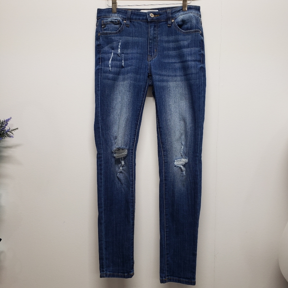 KanCan Skinny Distressed Jeans Size 9/28 Mid Rise Medium Wash Denim Stretch